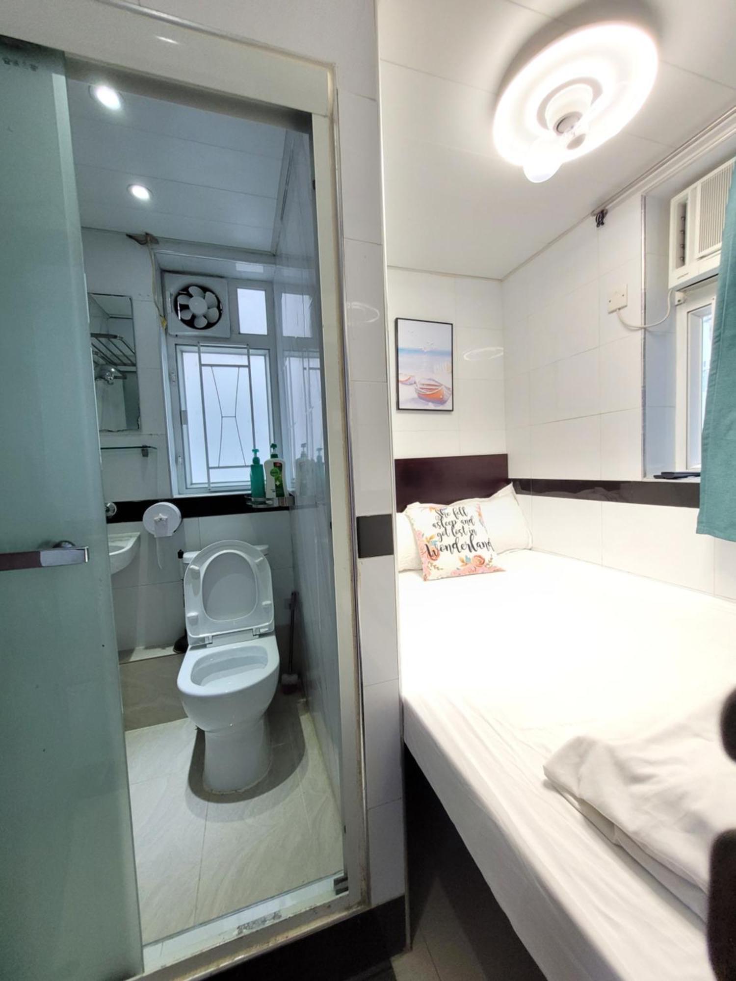 Apple Hostel Hong Kong Bagian luar foto