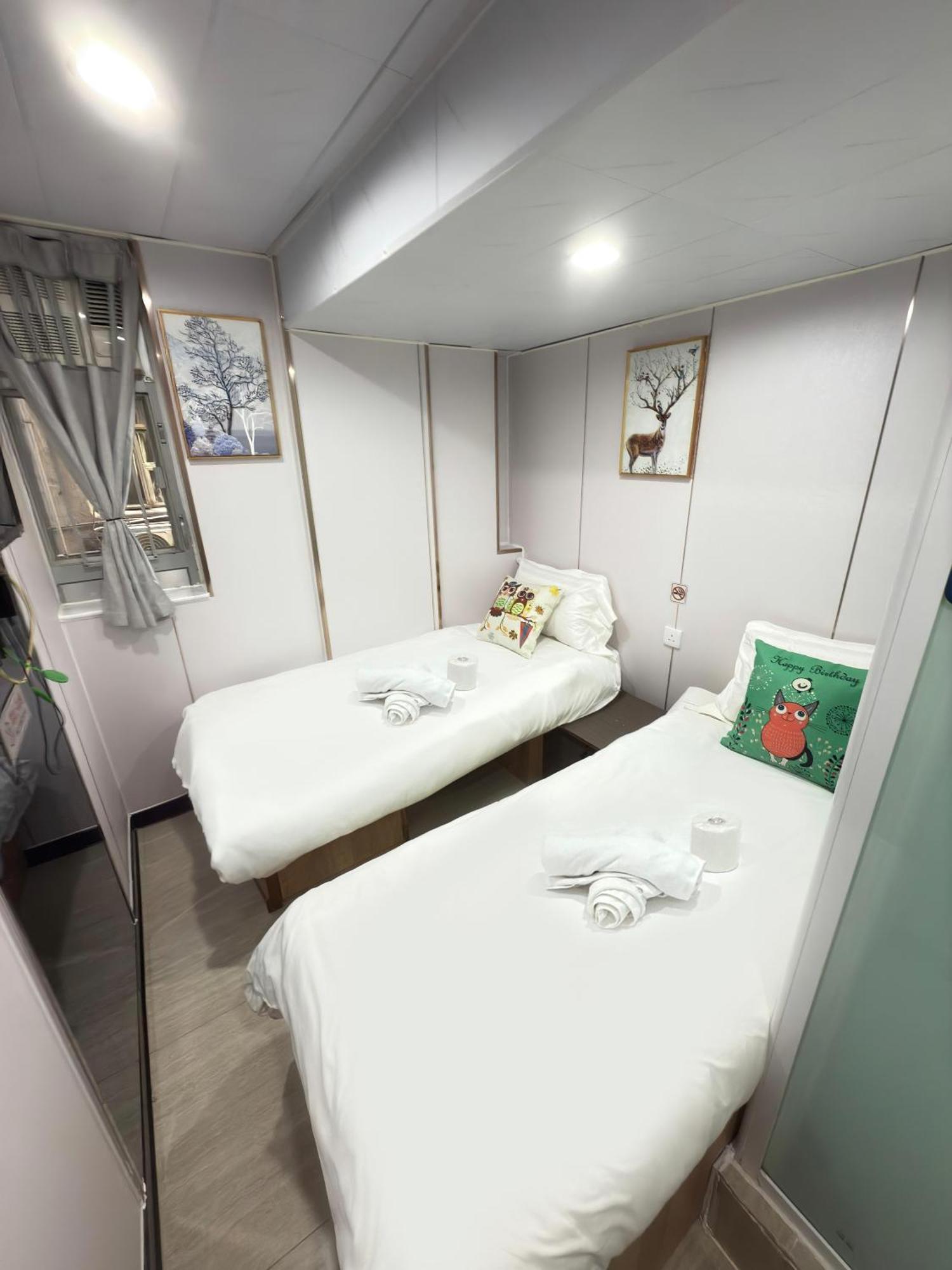 Apple Hostel Hong Kong Bagian luar foto