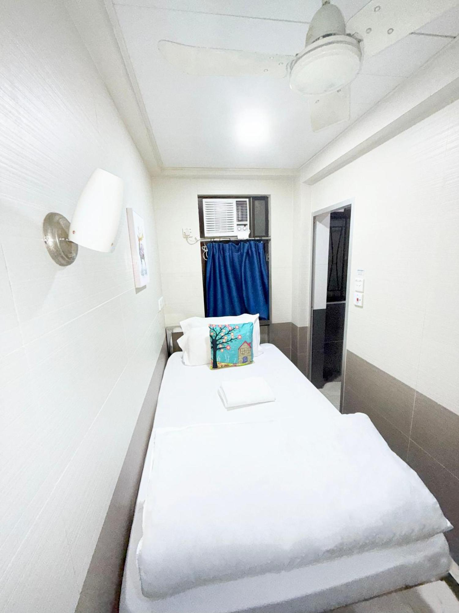 Apple Hostel Hong Kong Bagian luar foto