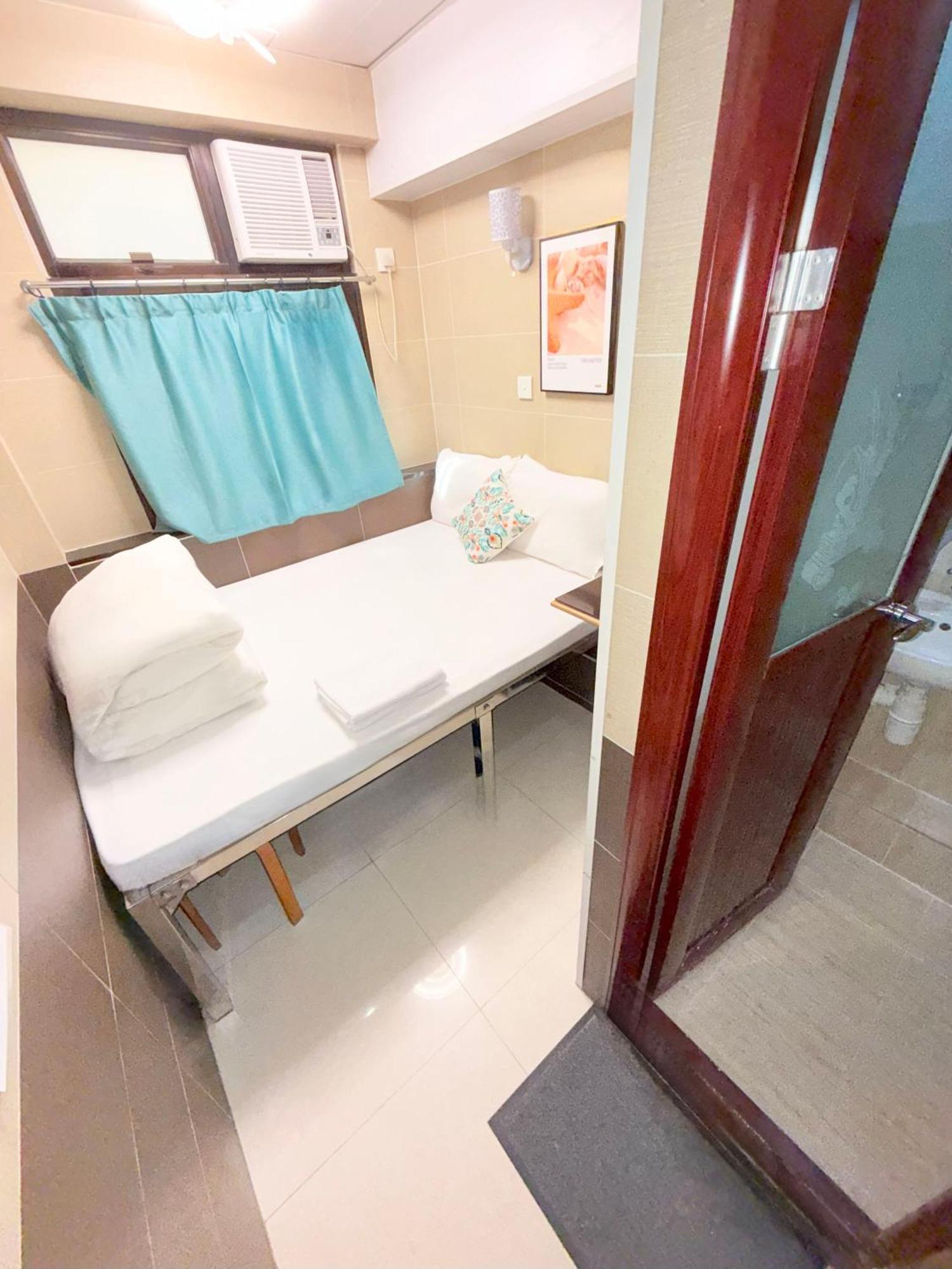 Apple Hostel Hong Kong Bagian luar foto